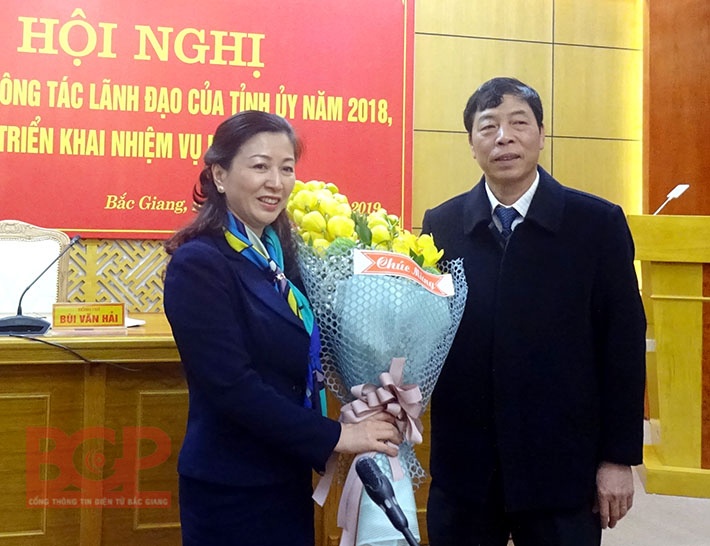 chu nhiem ubkt tinh uy duoc bau lam tan pho bi thu thuong truc tinh uy bac giang