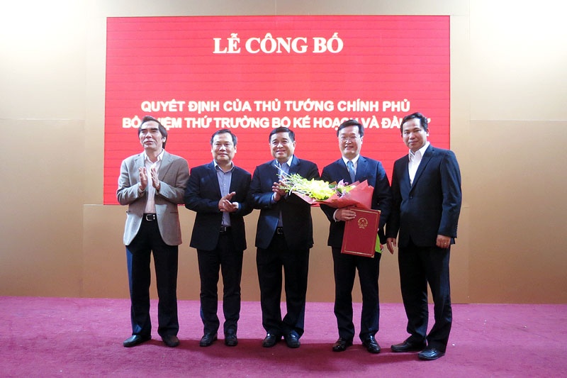 thu tuong bo nhiem tan thu truong bo khdt
