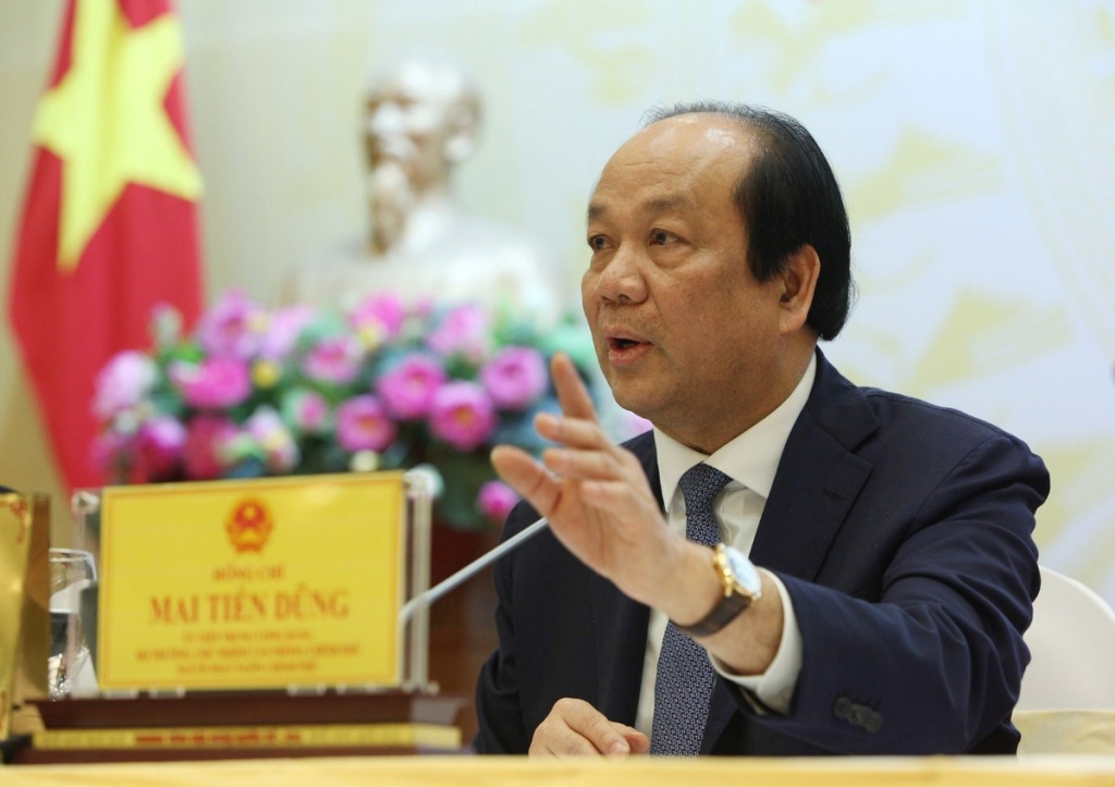 vu xe bien xanh don nguoi nha bo truong bo cong thuong dang kiem diem va se co bao cao