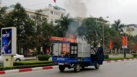 nguoi sai gon thuc dem nau banh chung khap cac con hem