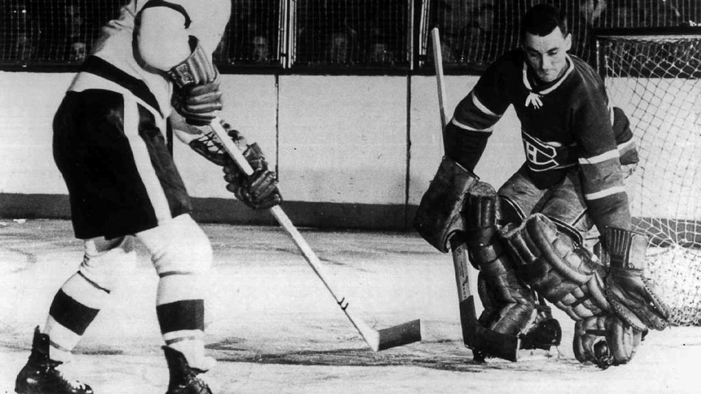 jacques plante thu mon vi dai co nhung cai tien hang dau cho mon hockey tren bang