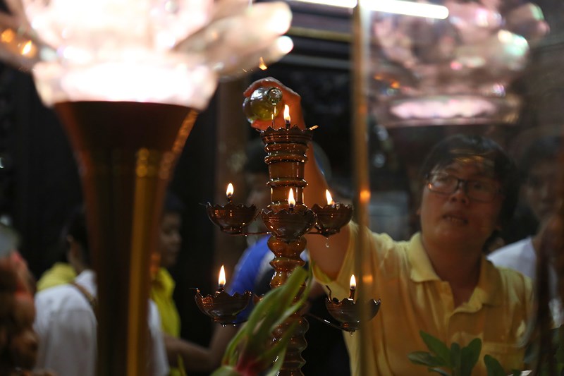nguoi sai gon do xo di chua cung sao giai han dau nam