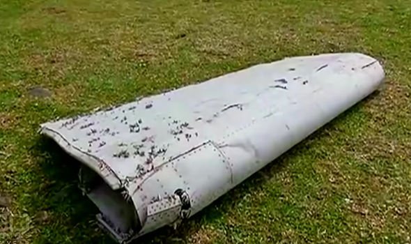 manh vo cua mh370 he lo tung tich va diem dung cuoi cua chuyen bay mat tich bi an