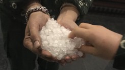 Đỉnh Fansipan đẹp ngỡ ngàng sau cơn mưa băng