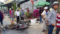 Ô tô tải tông 4 xe máy chạy dàn hàng ngang, 8 người thương vong