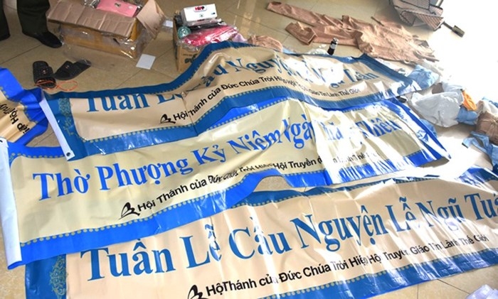 uong nuoc do bot mau de nhap hoi thanh duc chua troi