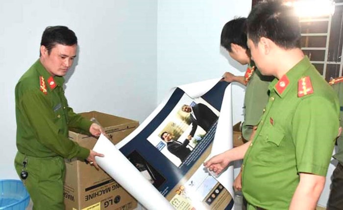 uong nuoc do bot mau de nhap hoi thanh duc chua troi