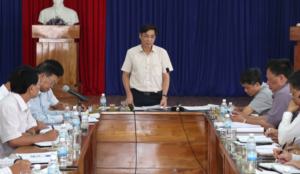 tin nong trong ngay 85 40 nguoi chem nam thanh nien tu vong va xon xao cong lang 80 trieu dong vat ngang muong nuoc