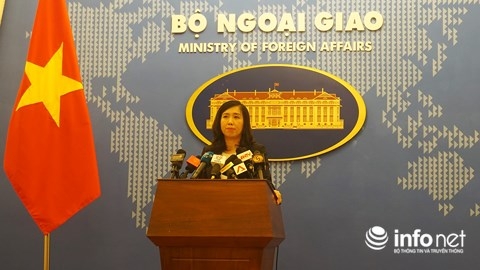 bo ngoai giao vn len tieng vu khach du lich tq mac ao in hinh duong luoi bo