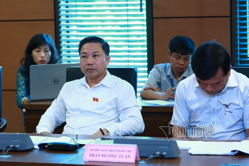 xe xin lanh dao thanh hoa di duoc tinh ban lao tang