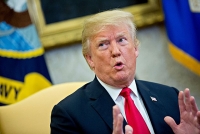buc thu day loi bi cham diem cuc thap cua ong trump