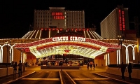 fbi bat nghi pham sat hai 2 du khach viet o las vegas