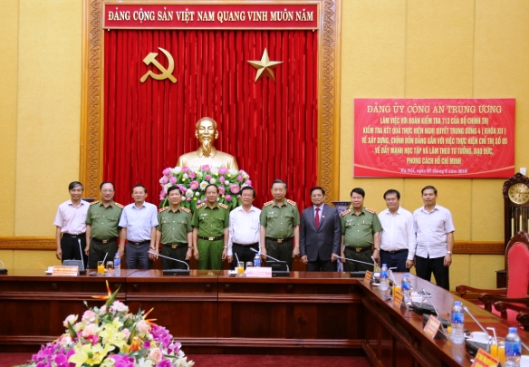Bộ Chính trị kiểm tra Đảng ủy Công an Trung ương bo chinh tri kiem tra dang uy cong an trung uong