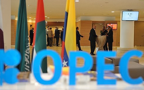 opec co the khong thao luan ve cac lenh trung phat cua my chong iran