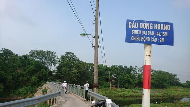 nguoi dan thu do khon kho voi cau be tin hin rong 15m
