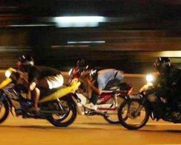 world cup 2018 bat giu nhieu doi tuong dieu khien phuong tien danh vong tren duong pho ha noi