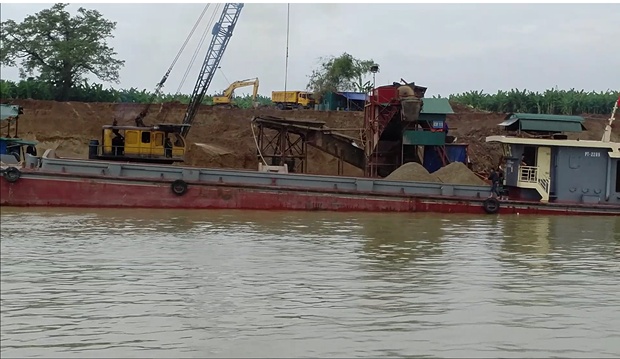 tinh trang khai thac cat khong phep o phu tho ngang nhien hoat dong du da co chi dao cua pho thu tuong