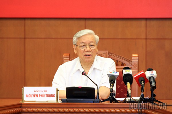 5 nam dau tranh tham nhung co chieu huong thuyen giam