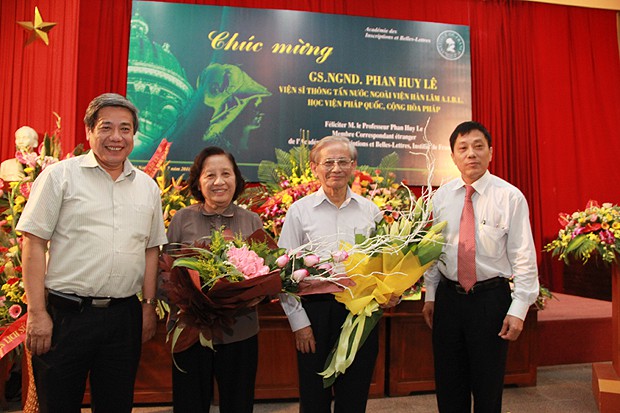 gs phan huy le nha giao tai danh nha su hoc hang dau dat nuoc