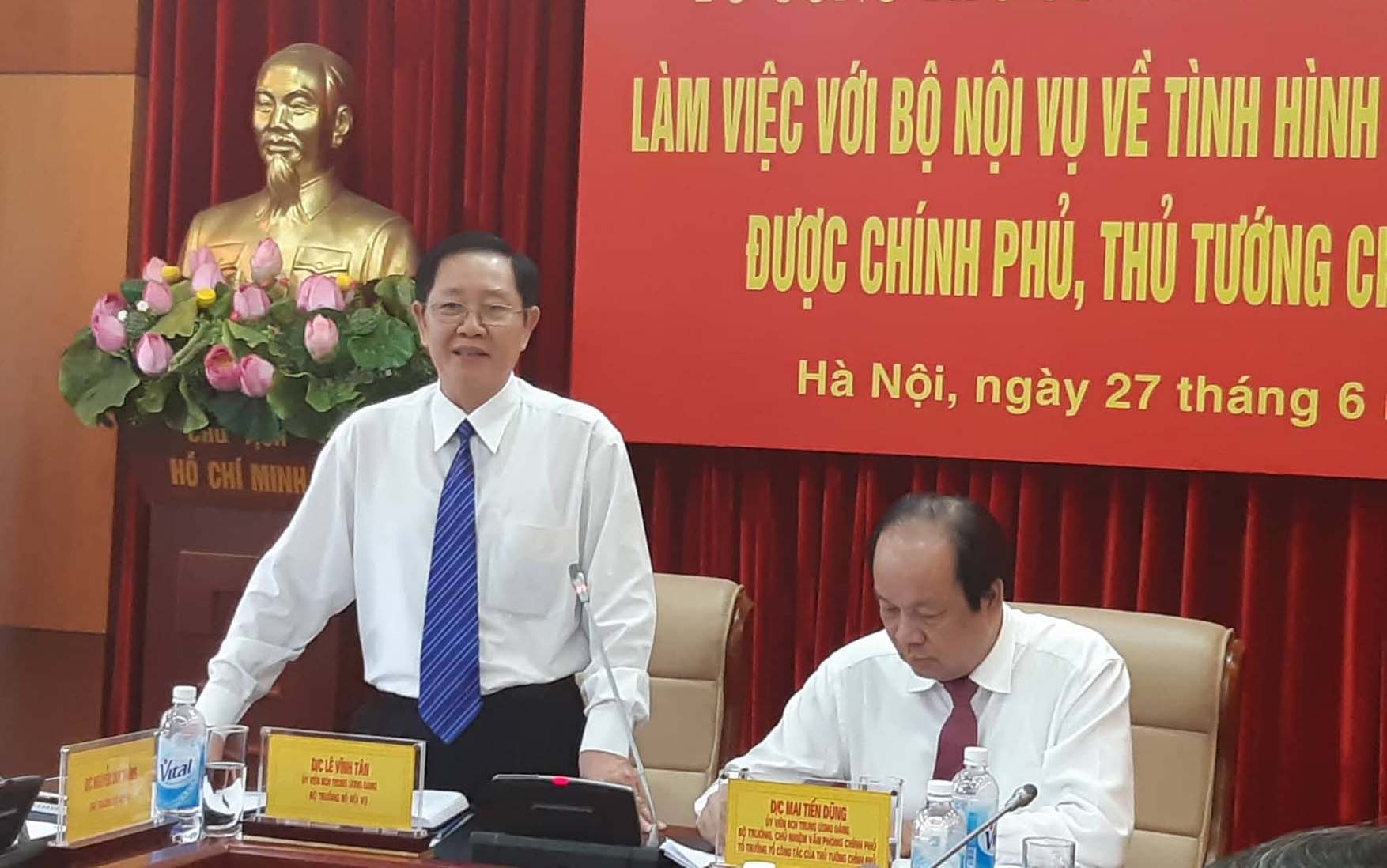 bo truong noi vu muon lam sach nha nguoi khac phai lam sach nha minh truoc