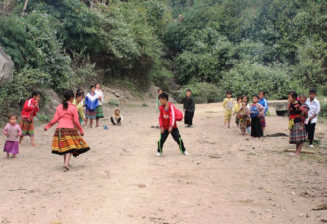 danh xung thanh hoa va nhung canh nhoi long thien ha