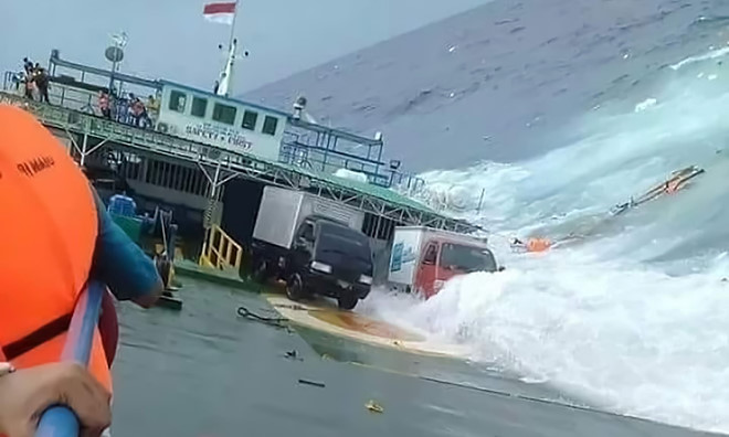 pha indonesia chim tren bien gan 140 hanh khach nguy kich