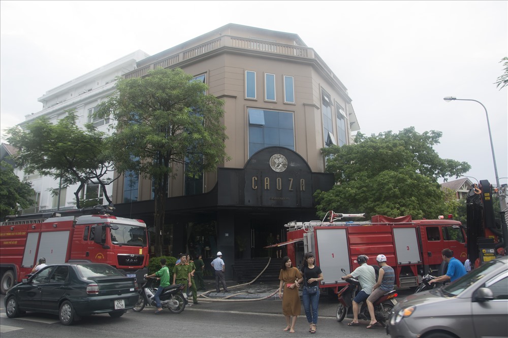 ha noi chay toa nha caoza nhieu nguoi hoang loan thao chay