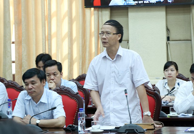 giam doc cong an ha noi dam chay lon biet co nguoi mac ket cung khong lam gi duoc