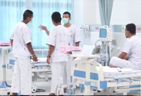 cong bo hinh anh dau tien cua heo rung tai benh vien