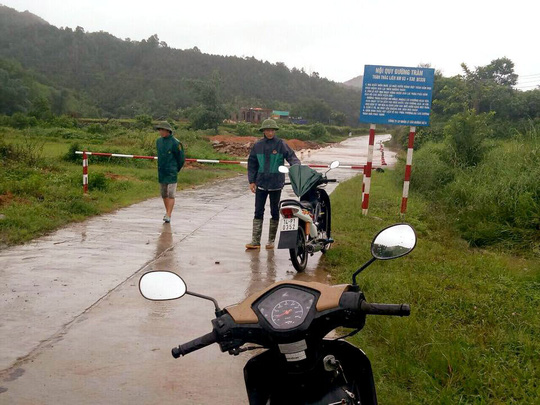 quang ninh nuoc lu tran ve co lap hoan toan ca mot huyen