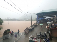 quang ninh ngap nang du khach khong nen ghe tham thoi diem nay
