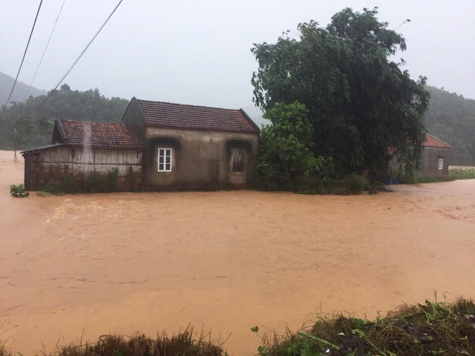 du bao thoi tiet hom nay 207 lu cuon cuon do ve khap cac tinh