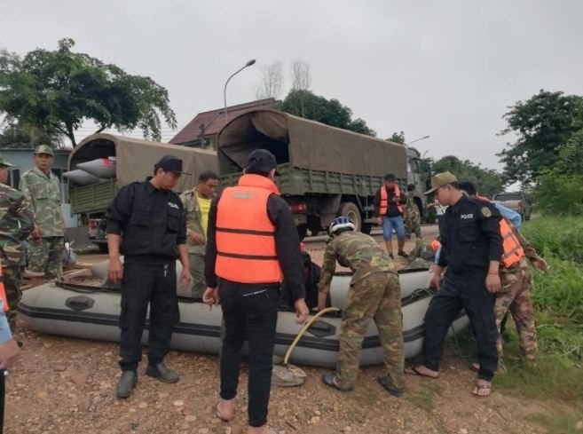 can canh hien truong vu vo dap thuy dien kinh hoang o lao