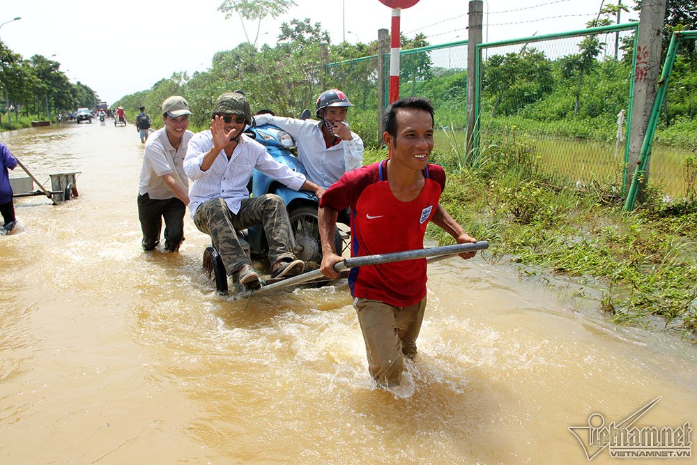 Dịch vụ lạ trên đại lộ hiện đại nhất Việt Nam, 'hốt' tiền triệu mỗi ngày dich vu la tren dai lo hien dai nhat viet nam hot tien trieu moi ngay
