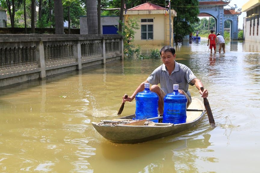 Hà Nội: Vào 'biển nước' Chương Mỹ, Quốc Oai ha noi vao bien nuoc chuong my quoc oai