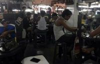 mot nguoi dan ong chet trong tu the treo co o ha noi