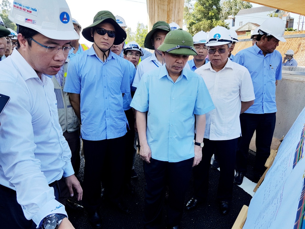 du an duong cao toc da nang quang ngai khong the co chuyen day thun duoc