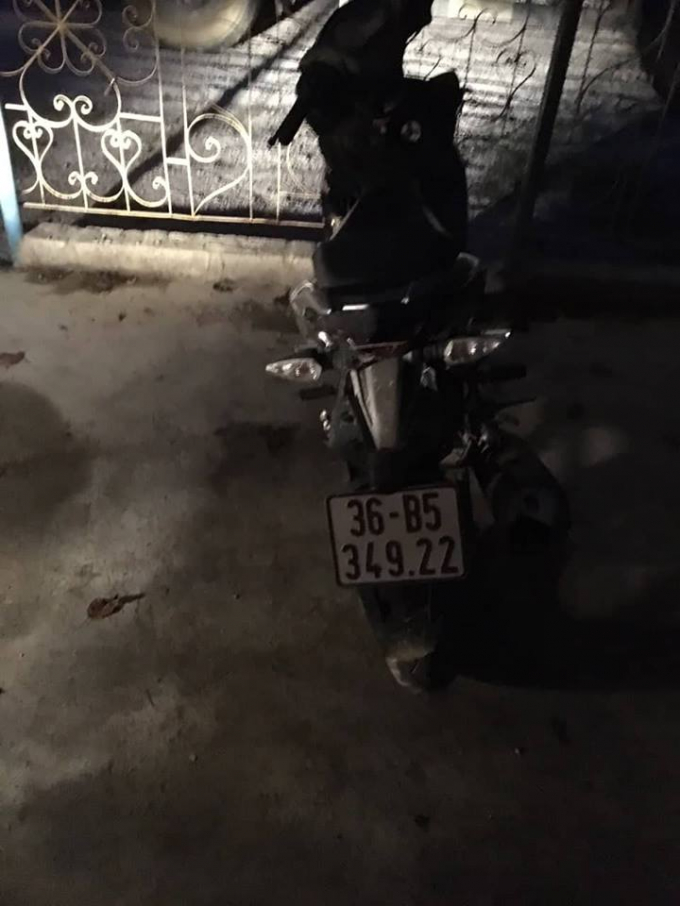 thanh hoa trieu tap nhom thanh nien danh vong dan hang ngang tren ql 1a