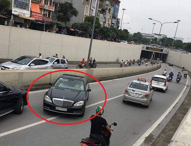 tran tinh cua tai xe lai xe bien ngu quy di nguoc chieu o kim lien