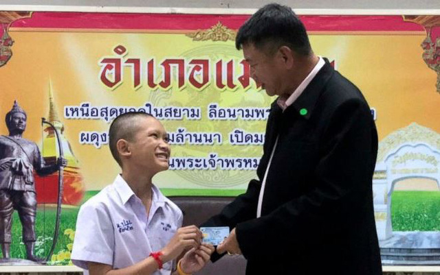 thai lan cap quoc tich cho 4 thanh vien doi bong lon rung