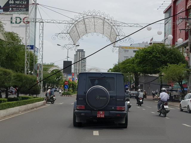 xe khung hang tram ngan usd gan bien do gia