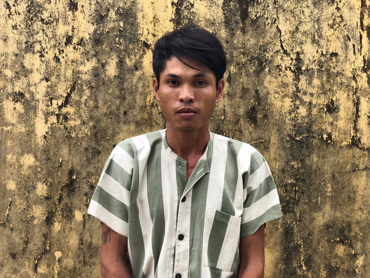 be trai 6 tuoi bi duong ho danh nguy kich vi non thuc an