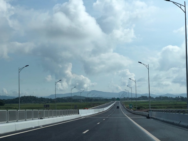 quang ninh can tang toc hoan thien cac hang muc tai cau bach dang truoc ngay thong xe ky thuat