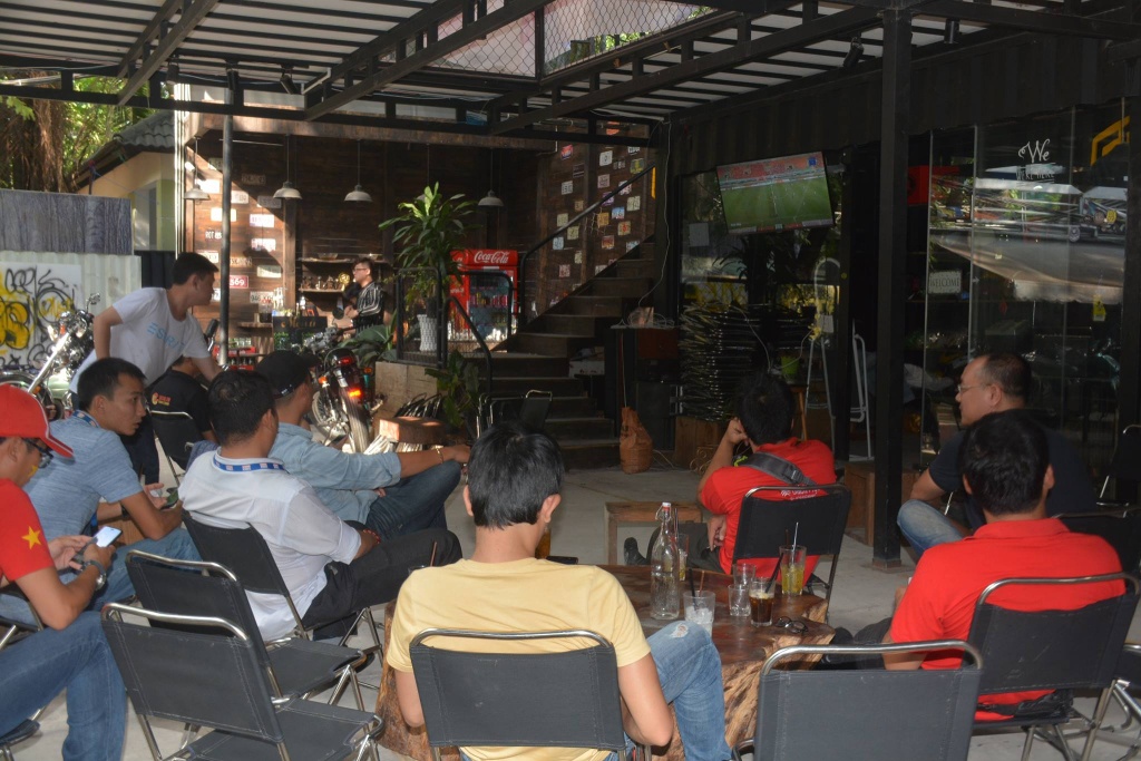 live nhung ve mat that than lo lang cua co dong vien lo lang khi viet nam bi dan truoc 2 0