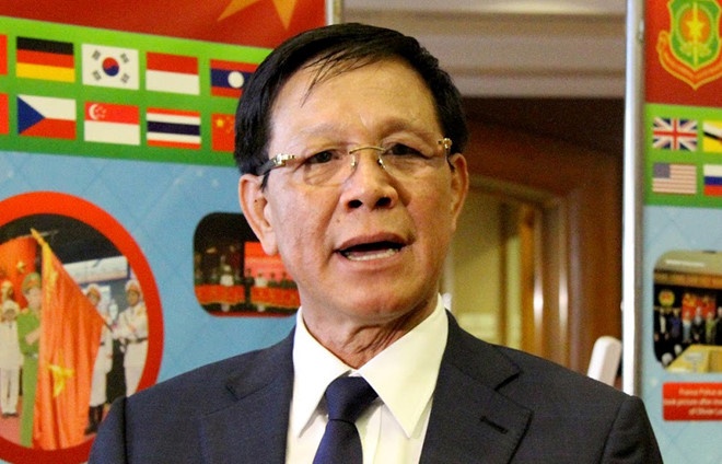 phien xet xu cuu trung tuong phan van vinh mo tren san toa 1000 m2