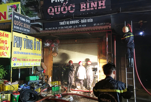 chay cua hang duong huyet mach qua sai gon ket cung