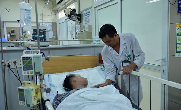 7 thanh nien tu vong o dem nhac xac dinh duoc 4 loai ma tuy
