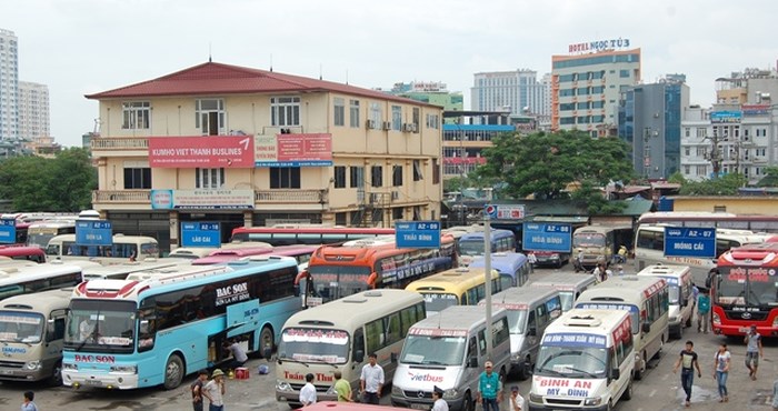 hang loat xe khach co lo trinh tu ben my dinh bi thu hoi phu hieu mot thang