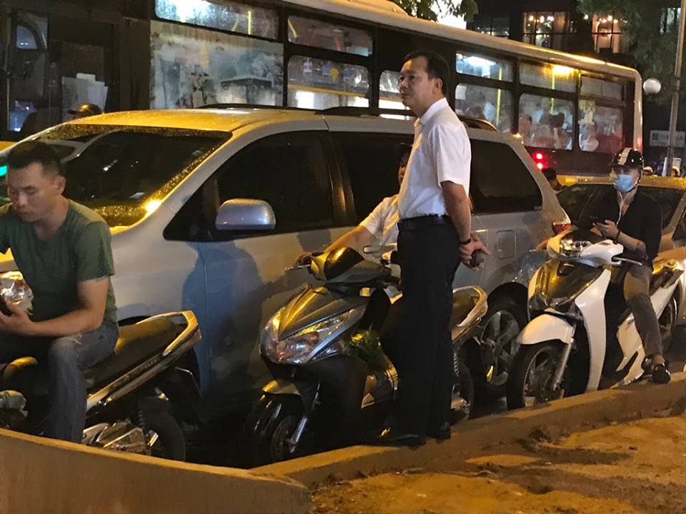 mua lon gio tan tam khien ha noi ngap nang va tac duong nghiem trong