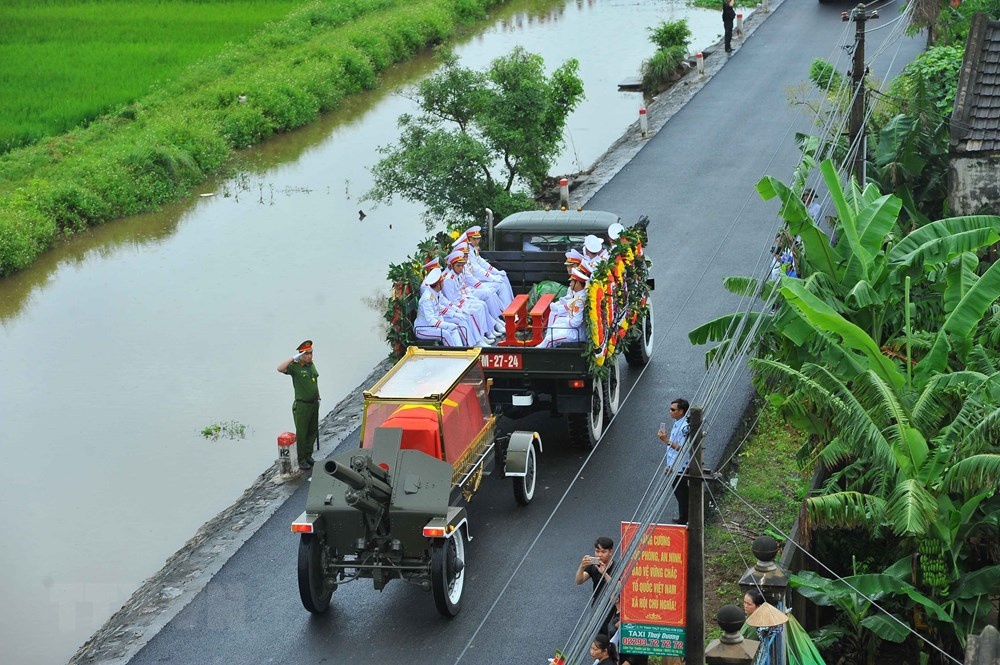 nhung quy dinh trong viec dua thong tin ve le quoc tang
